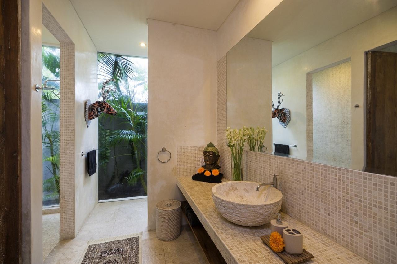 Villa Batik Seminyak Exterior foto